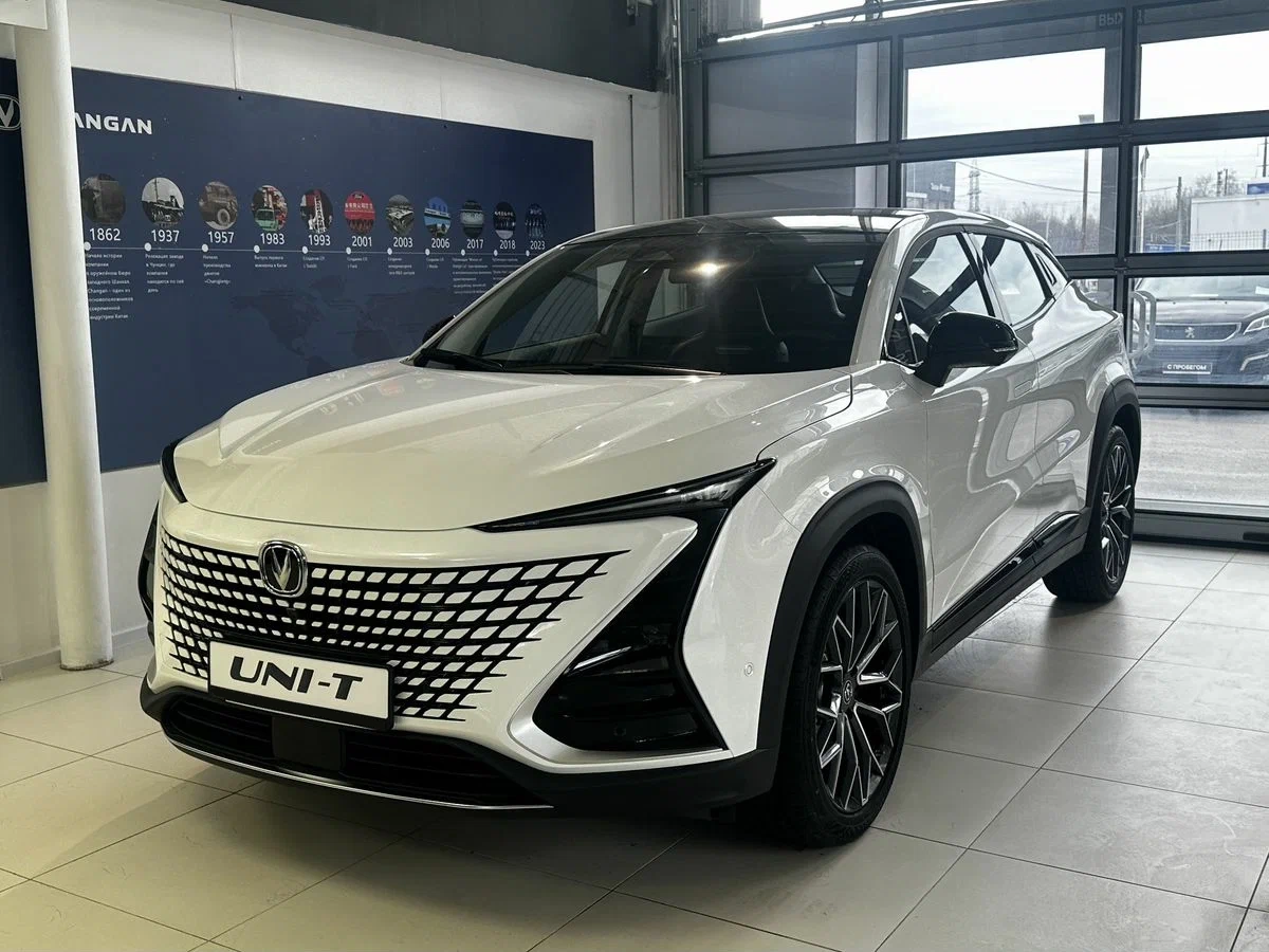 Changan UNI-T в наличии по цене от 1 730 000 рублей